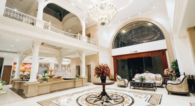 Manh Quan Luxury Hotel, Varaa Hotelli Hotellit Vinh Phuc aamiaisella, Aamiainen