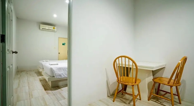 Номер Deluxe Paragon Hometel