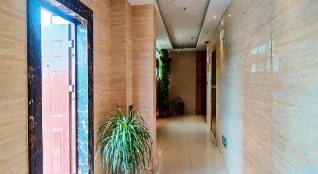 Tianjiao Hotel (Xinyang No. 2 high school store), Reserva ahora Hotel Hoteles en Henan con aparcamiento, Aparcamiento