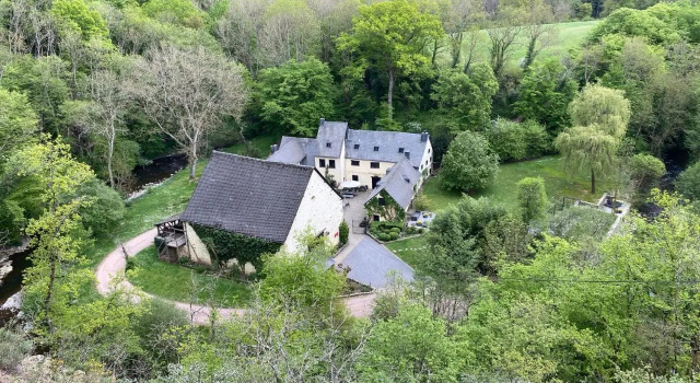 LÖFFELMÜHLE BOUTIQUE BED AND BREAKFAST, Забронировать Бутик-отель Пиллиг Мозель - Германия