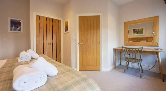 Howe Keld 4 First Floor, Забронировать Отель Отели Англии 3 звезды, 3*