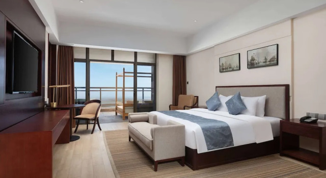 Люкс Days Hotel By Wyndham Fangchenggang Bailang Beach