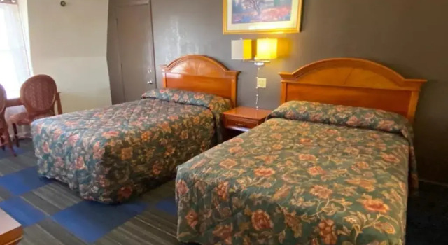 Номер Standard Country Club Inn & Suites