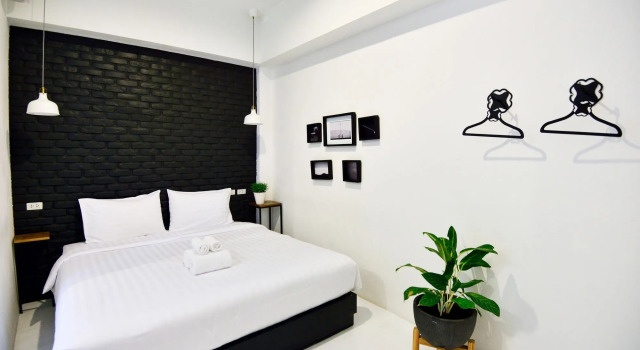 The Rommanee Classic Guesthouse, Забронировать Гостевой дом Гостевые дома Пхукета Таун, рядом с Парк Чалерм Пхракиат, Гостевой дом