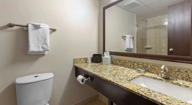 Двухместный номер Executive Best Western Pembroke Inn & Conference Centre