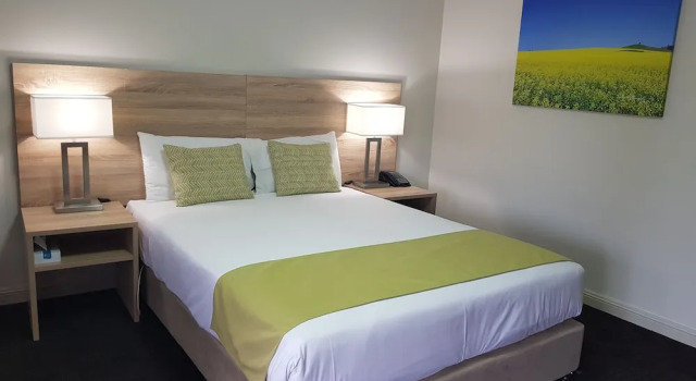 Люкс Quality Inn Carriage House Wagga Wagga