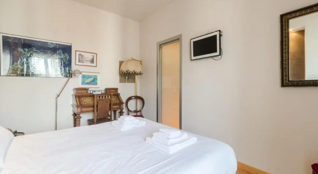 Carlo Troya 17, Book Hotel Lorenteggio Milan