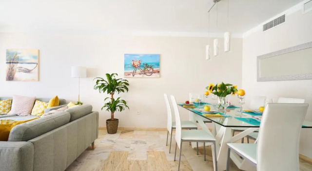 Apartamento Málaga City Beach, Забронировать Апартаменты/квартира Отели Малаги с парковкой, рядом с Автобусный вокзал Malaga, Парковка