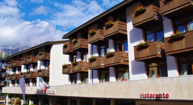 Hotel Cristallino dAmpezzo, Book Hotel SPA Hotels in Cadore, SPA