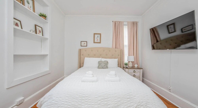 Terry Sanford Guest House