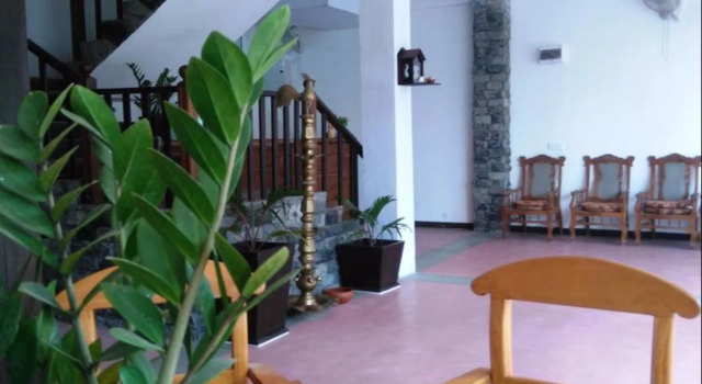Italiano Hotel and Restaurant