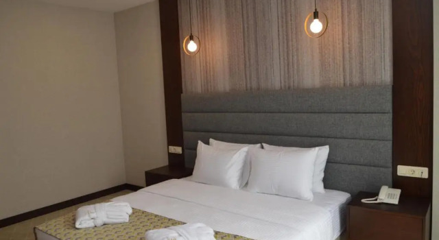 Полулюкс Hotel Salvador