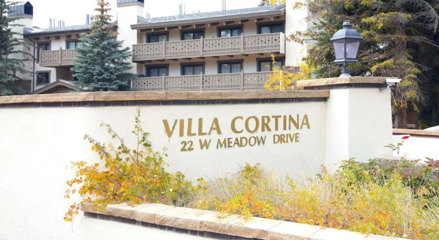 Cortina #150 2 Bedroom Condo by RedAwning, Забронировать Апартаменты/квартира Отели Вейл с парковкой, Парковка