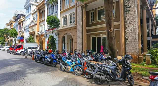 OYO 92460 Vk Pods Pik, Prenota Hotel Penjaringan 