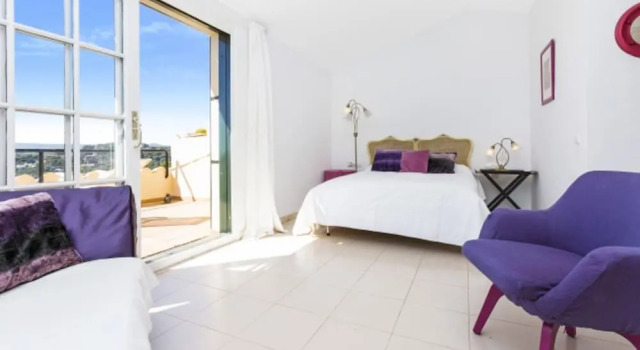Apartment - 4 Bedrooms with Pool - 107696