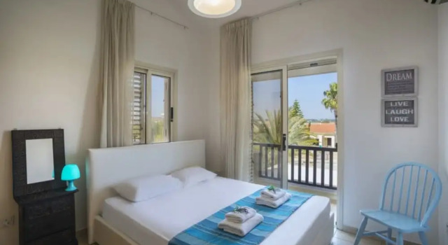 Villa for Rent in Larnaca 101, Book Villa Kiti Larnaca