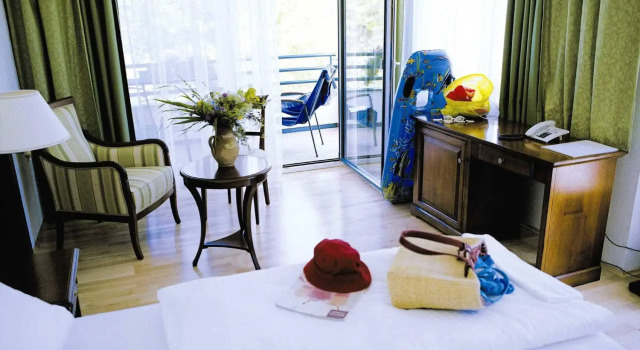 Seewirt & Haus Attila, Book Hotel Podersdorf am See 