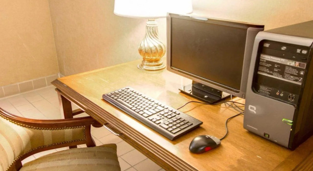 Comfort Inn North Phoenix, Забронировать Отель Дир-Вэлли 