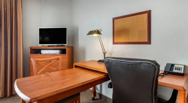 Двухместная студия MainStay Suites Emporia