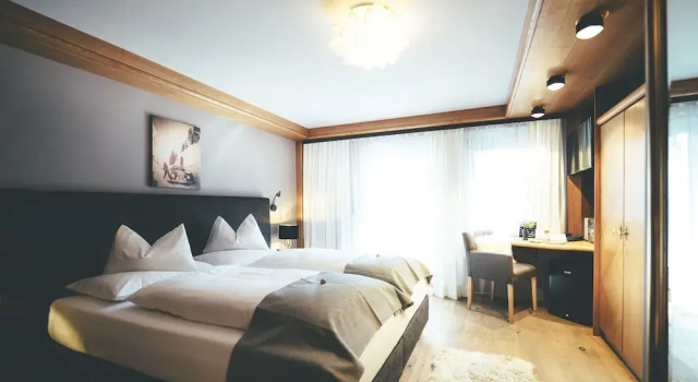 Двухместный номер Classic с балконом Lärchenhof - Premium Apartments & Zimmer