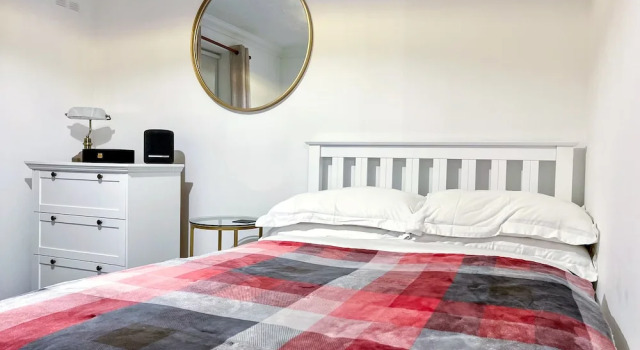 1-bed Apt, Sleeps 2, 20 min Walk to Centre, Book Hotel 3-stjernede hoteller i Rochester, 3*
