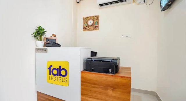 Fabhotel Paramhans Guest House