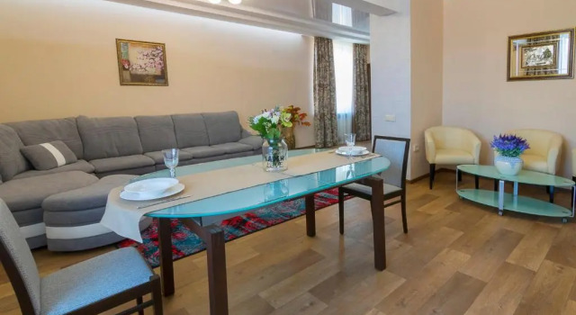 Апартаменты Luxury с 2 комнатами с красивым видом из окна Centralny Hotel