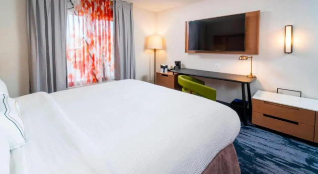 Номер Standard Fairfield Inn & Suites by Marriott Bend Downtown