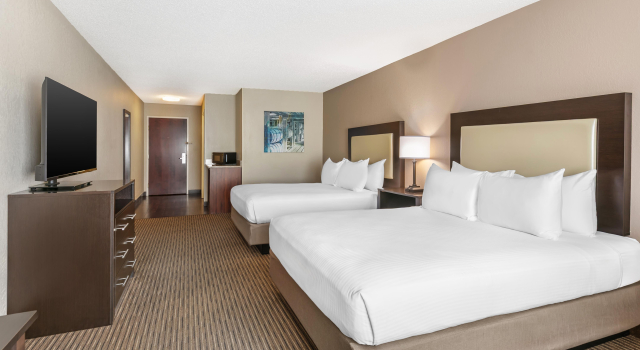 Четырёхместный номер Standard Best Western Lawrenceburg Inn