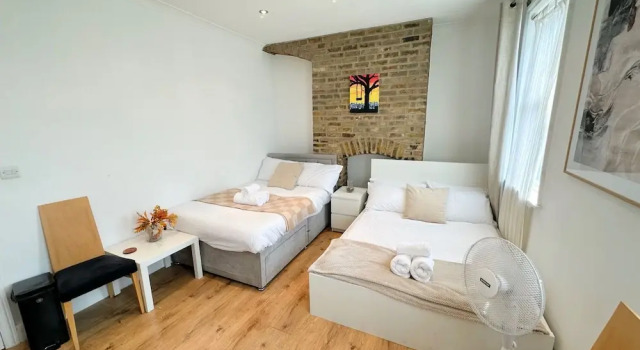 Wembley Stadium Maisonette, Забронировать Отель Отели Англии 3 звезды, 3*