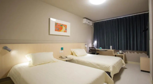 Двухместный номер Standard Jinjiang Inn Dujiangyan Taiping Street