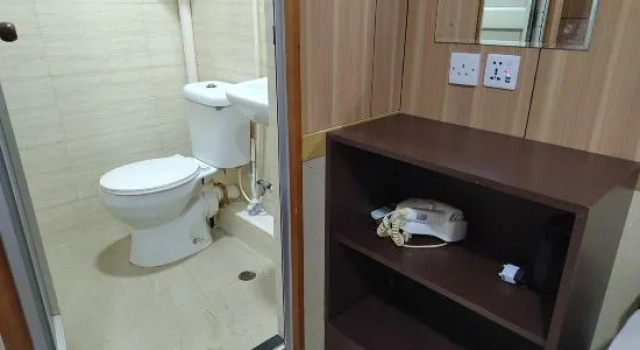 Кровать в общем номере (мужской номер) Hoo Sang Hostel (Mong Kok Metro Station E1 Exit)