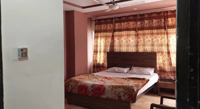 Standard Zimmer Gold Star Hotel