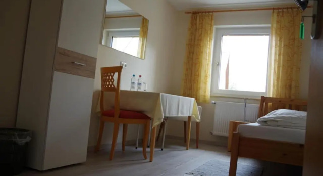 Appartement Fleischmann, Prenota Appartamento Hotel a Schnaittach con colazione, Colazione