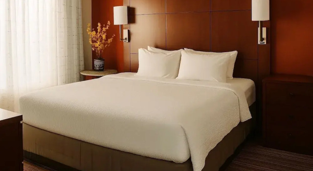 Двухместный люкс MainStay Suites Appleton Airport - Fox River Mall Area