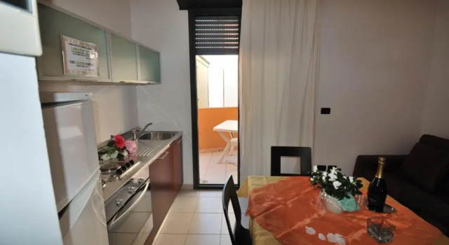 Апартаменты с балконом Residence Domus