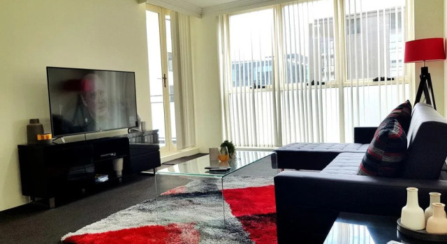 Liv Apartments