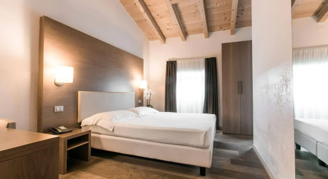 Hotel Operà, Prenota Hotel Dossobuono Veneto
