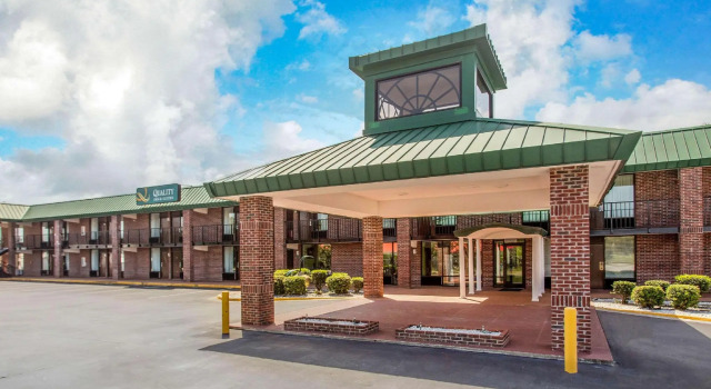 Кровать в общем номере Quality Inn & Suites Vidalia