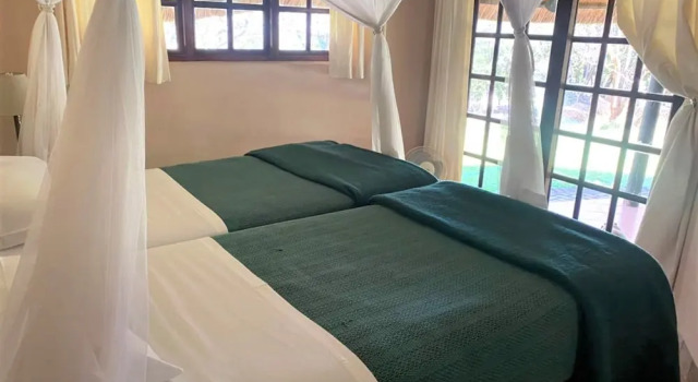Family Lodge in Natural African Bush - 2113, Забронировать Отель Булавайо Зимбабве