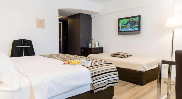 Трёхместный номер Standard Hotel Tolosa