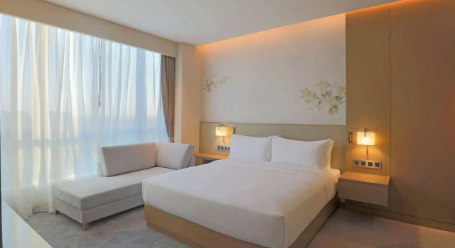 Люкс Deluxe Hilton Garden Inn Changzhou Jintan