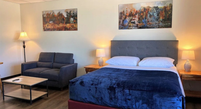 Wayside Motel Manitoulin, Забронировать Мотель Манитовейнинг 