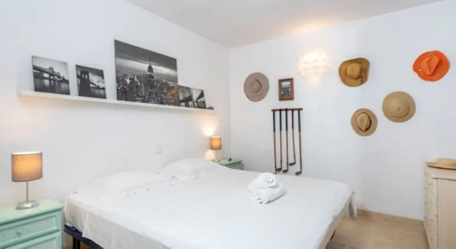 Apartment - 2 Bedrooms with Pool and WiFi - 107868