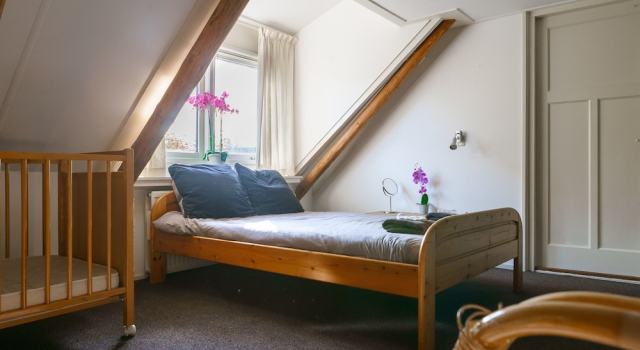 Коттедж Detached Atmospheric Farmhouse with Large Garden & Privacy near Dalfsen