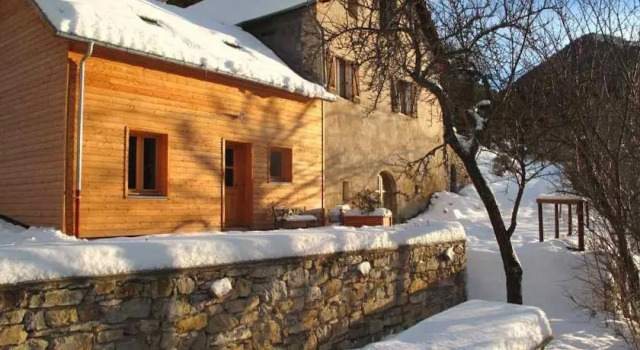 Les Bayles Abeilles, Prenota Hotel Hotel SPA a Alvernia, SPA