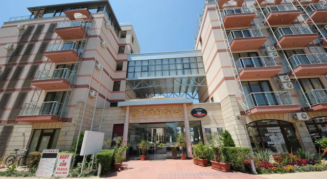 Menada Tarsis Apartments