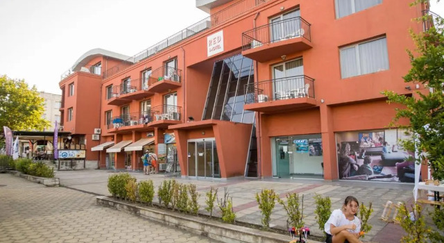 Red Hotel - Lozenetz