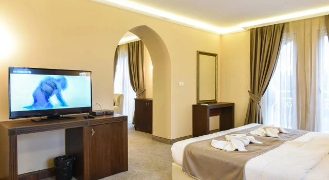 Sahara Hotel