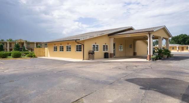 Econo Lodge, Đặt Khách sạn Miami Oklahoma